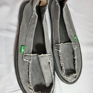 Sanuk Gray Cloth Slip On Loafers Women's Size 9 Frayed Look Denim Great Shape